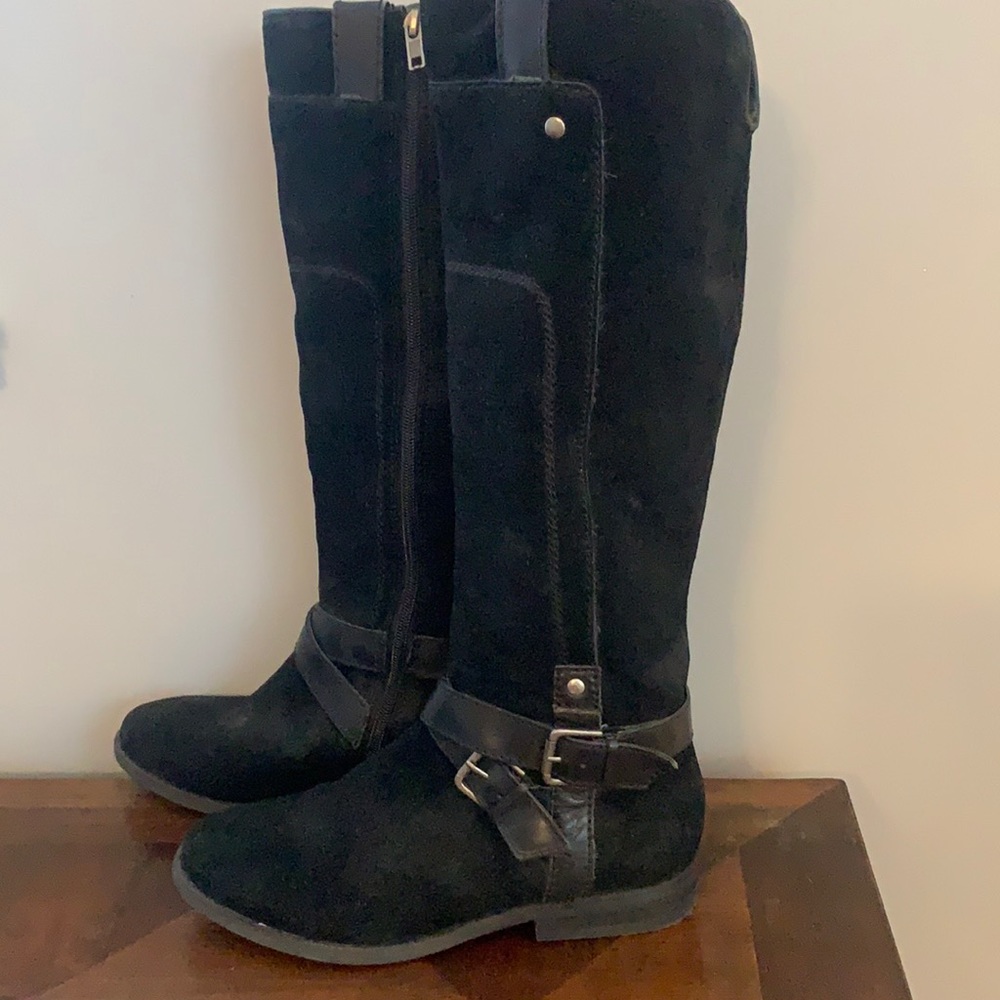 Knee high black riding boots